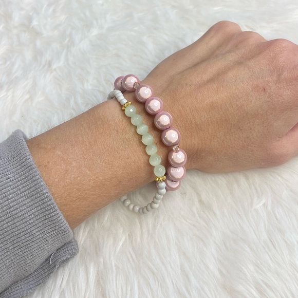 A Calm Heart Bead Bracelet - Picture 8 of 8